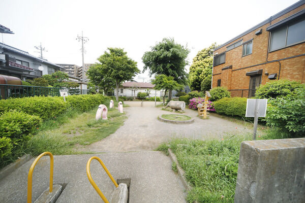 長沼第4公園 現地より約150m 長沼第4公園 現地より約150m