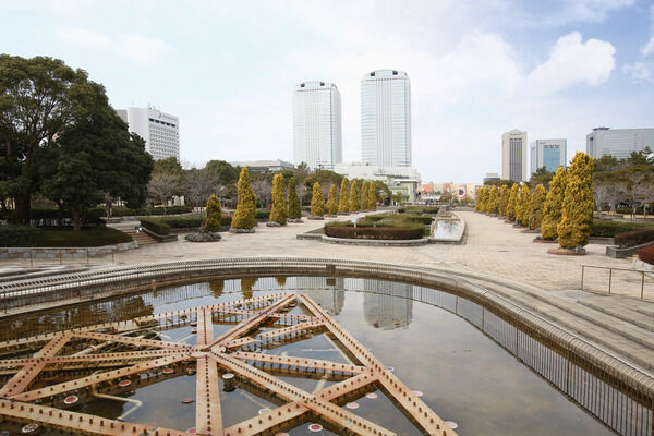 「幕張海浜公園」まで約1,300m（徒歩17分）。