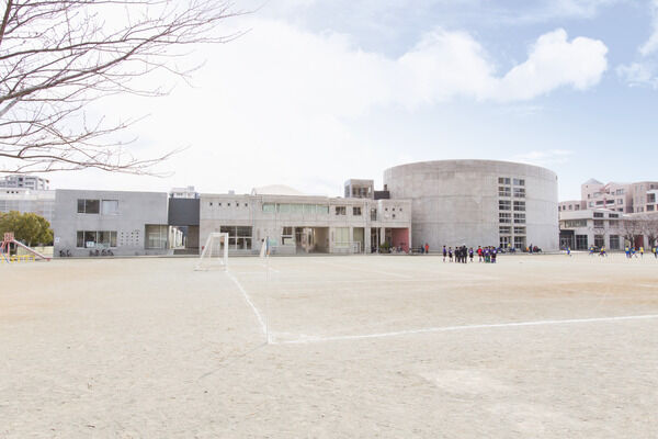 「千葉市立打瀬小学校」まで約290m(徒歩4分)。 「千葉市立打瀬小学校」まで約290m(徒歩4分)。