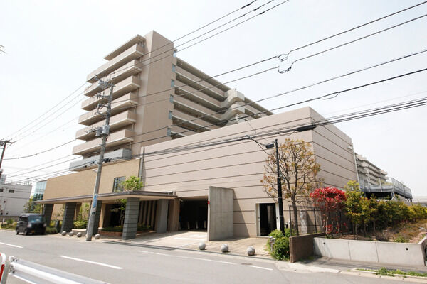 クレストフォルム市川南ウッドスクエア