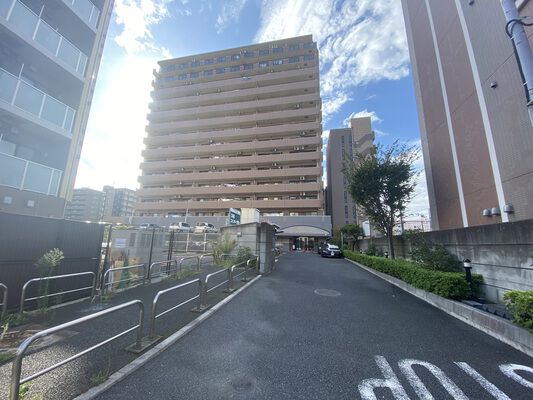 【ライオンズマンション西船橋駅前】外観