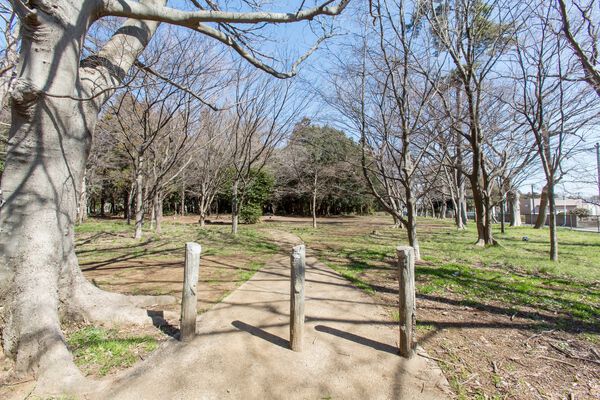 「八千代台南市民の森」は、約800m(徒歩10分)。 「八千代台南市民の森」は、約800m(徒歩10分)。