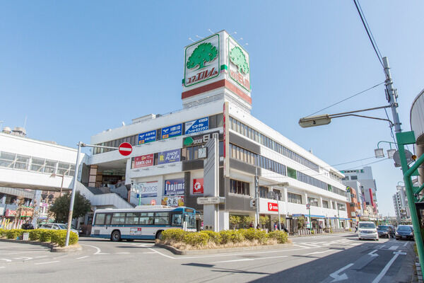 「ユアエルム」は、約450m(徒歩6分)。 「ユアエルム」は、約450m(徒歩6分)。