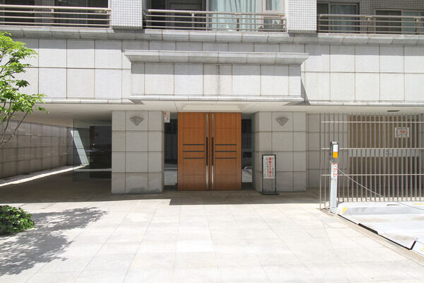 【セントラルレジデンス九段下シティタワー】エントランス 【セントラルレジデンス九段下シティタワー】エントランス