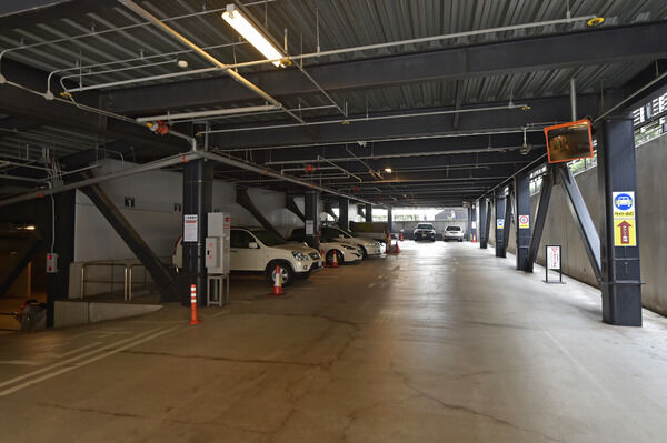 全戸分にあたる自走式駐車場を設置しています。