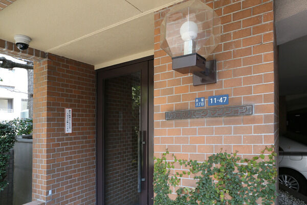 防災・防犯設備を備え、万一の際にも迅速に対応します。