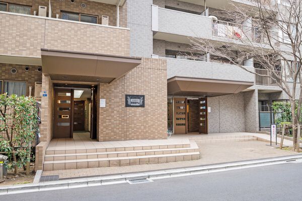 メゾンエクレーレ新宿西戸山