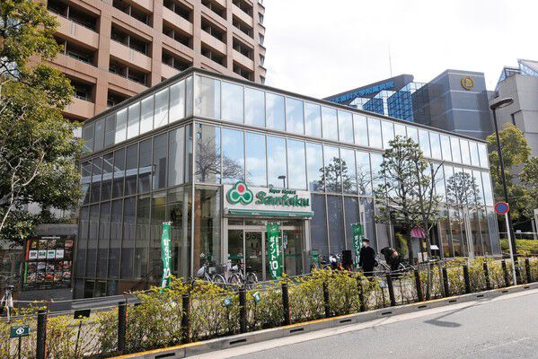 「スーパーマーケットSANTOKU」は約650m（徒歩9分）。