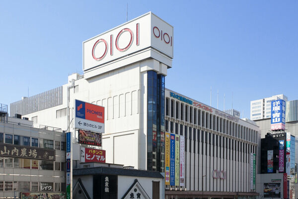 「丸井錦糸町店」までは、約720m(徒歩9分)。 「丸井錦糸町店」までは、約720m(徒歩9分)。