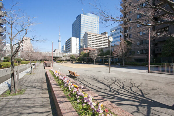 「大横川親水公園」までは、約310m(徒歩4分)。 「大横川親水公園」までは、約310m(徒歩4分)。