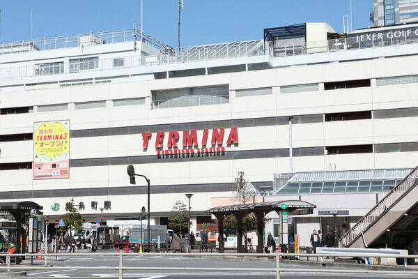 総武線・東京メトロ半蔵門線「錦糸町」駅へ、徒歩9分。