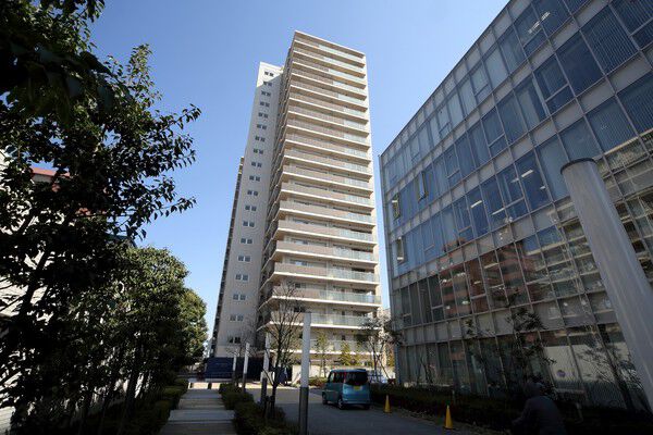 【オーベル東陽町サウシア】地上20階建て。総戸数175戸のコミュニティ。		