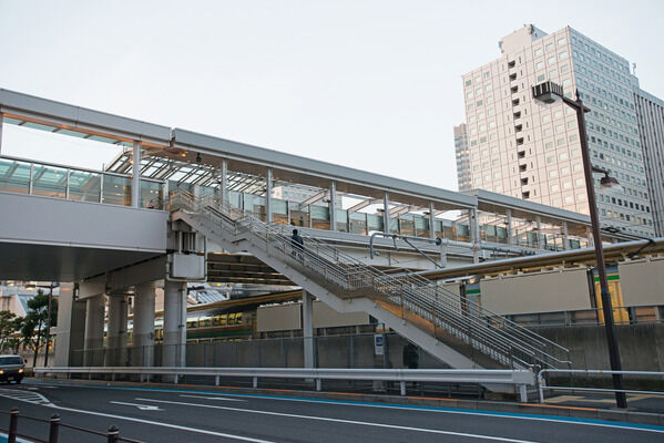 空港にもスムーズにアクセス可能な山手線「大崎」駅まで約400m（徒歩5分）。		