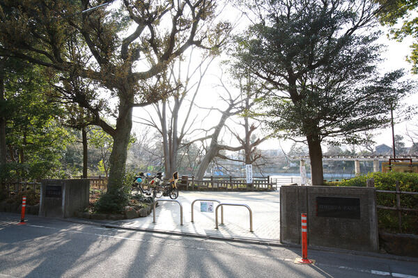 「碑文谷公園」まで約1,040m（徒歩13分）。