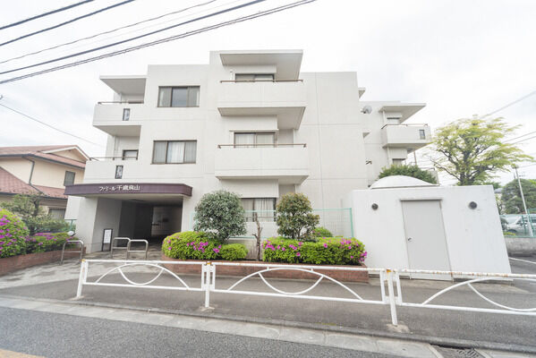 ファミール千歳烏山