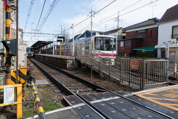 京王電鉄京王線「上北沢」駅まで徒歩5分。