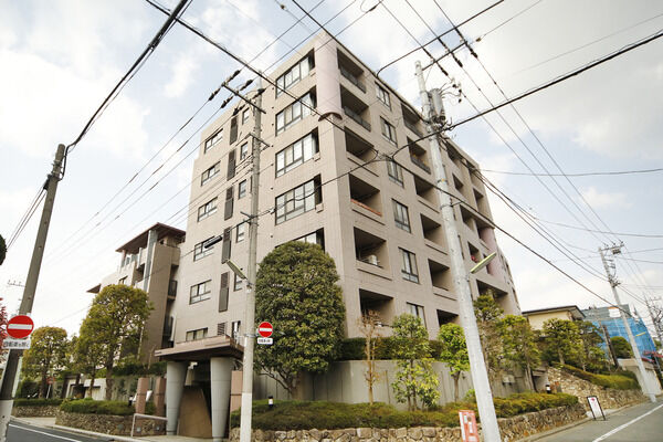 ライオンズガーデン馬事公苑