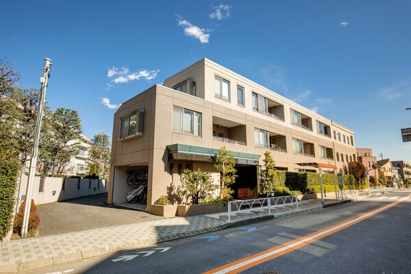 ヒルズ馬事公苑パークフロント 3枚目 ヒルズ馬事公苑パークフロント