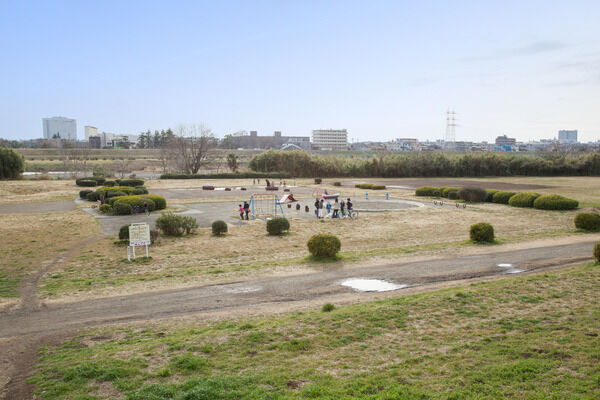 「多摩川玉川公園」まで、約580m（徒歩8分）。