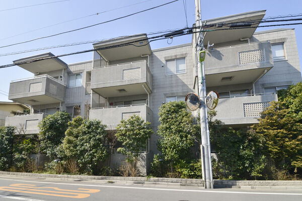 【パークハイム世田谷代田】太陽の陽の光と、風を取り込む潤い溢れるくらし。		