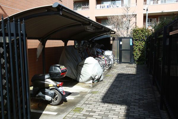 73台収容の駐輪場。