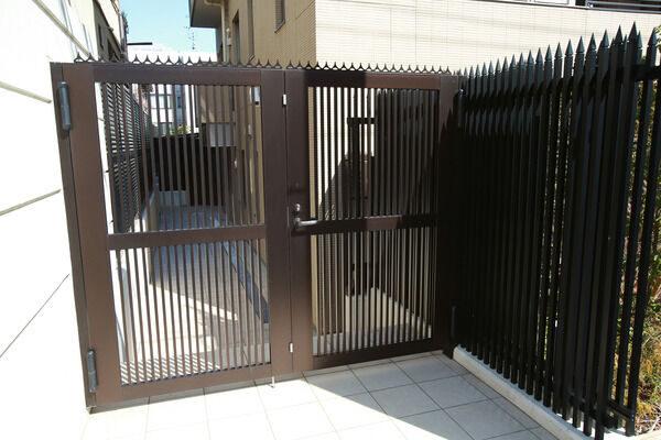 自転車置き場には59台を納めることができます。