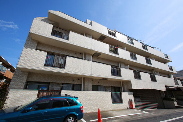 【桜新町パークホームズ】磁器質タイルの外壁が洗練された雰囲気を醸します。		 【桜新町パークホームズ】磁器質タイルの外壁が洗練された雰囲気を醸します。