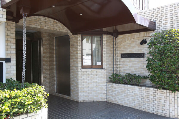 オートロックシステムを採用し、安全を確保しています。		