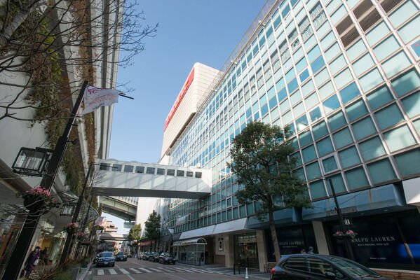 「玉川高島屋ショッピングセンター」まで約2,000m（徒歩25分）。		