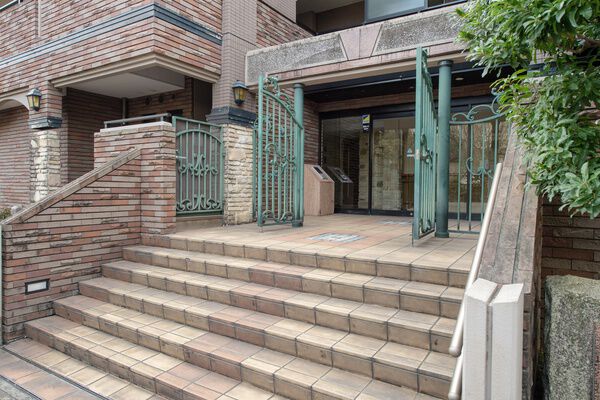 小田急コアロード中野