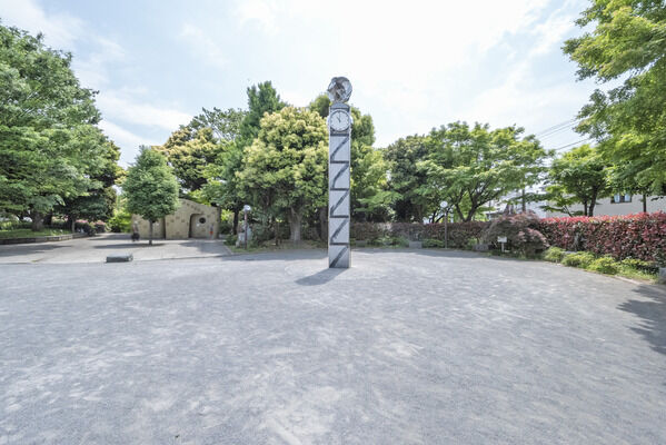 東京都中野区立紅葉山公園　現地より約50m