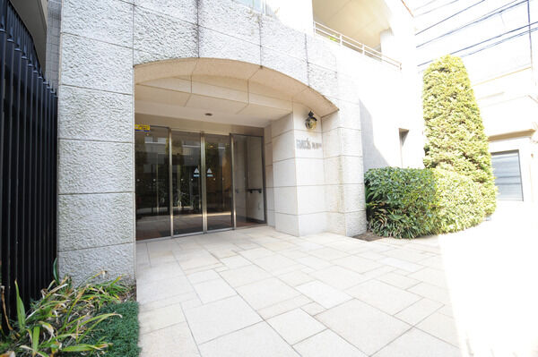 総戸数21戸。住まう人の願いと思いを叶える空間です。