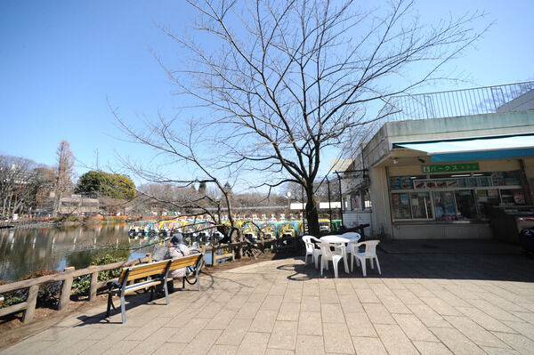 「大田黒公園」までは約3,400m。