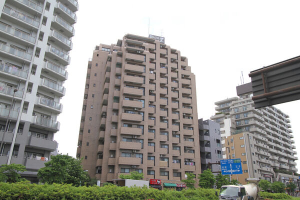 【ライオンズマンション西巣鴨駅前】外観