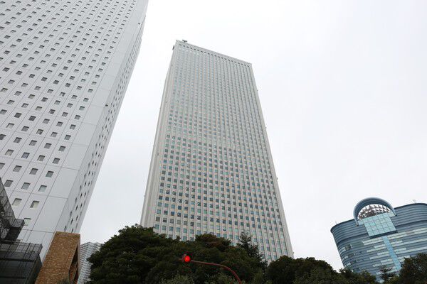 水族館もある「サンシャインシティ」まで約350m(徒歩5分)。 水族館もある「サンシャインシティ」まで約350m(徒歩5分)。