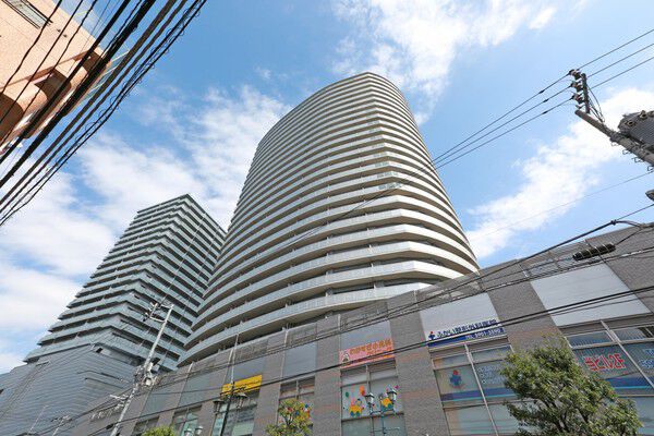 【マークスタワー】オートロック、24時間有人管理、防犯カメラなどセキュリティ体制を整えています。		