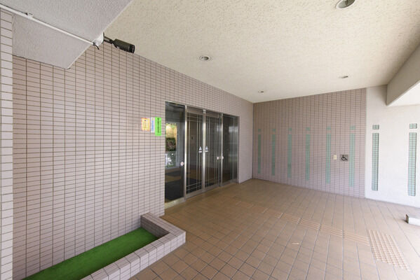 【サンライン板橋本町】エントランス