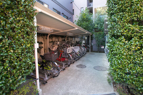 31台分の自転車が収納できる専用の駐輪場。