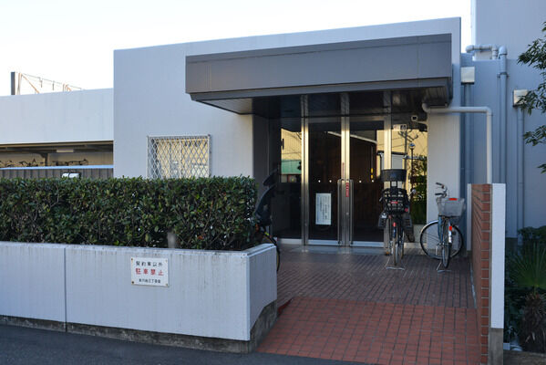 都市生活の安全性を重視し、オートロック、防犯カメラ、24時間セキュリティを採用。