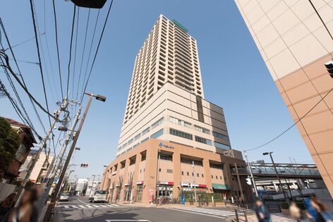 地上26階建て。総戸数160戸のタワーマンション。		