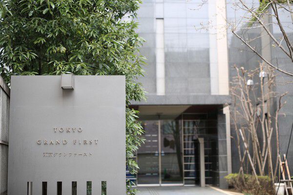 スタイリッシュでハイセンスなエントランス。		