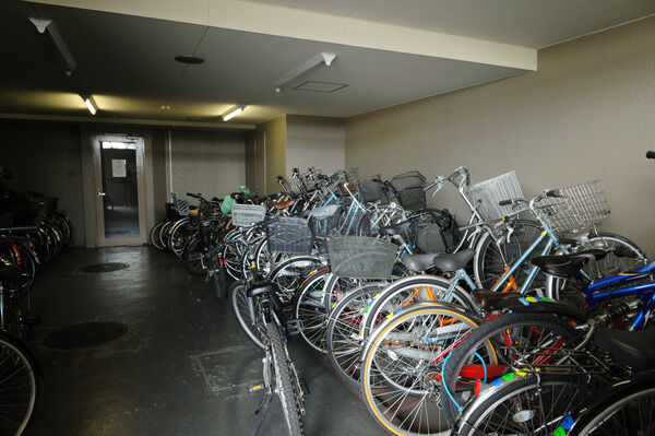 平坦な土地なので自転車の活用でより暮らしが多様になります。