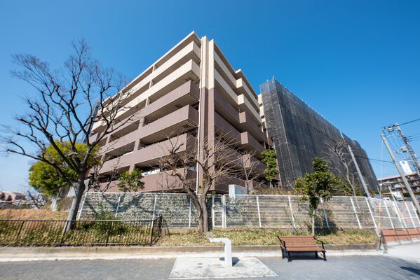 ライオンズヒルズ横濱新子安