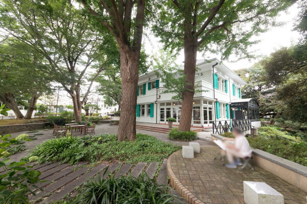 元町公園より約1,100m(徒歩14分)