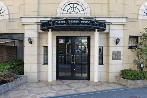 エントランスは、名前の通りヨーロピアンスタイル。		