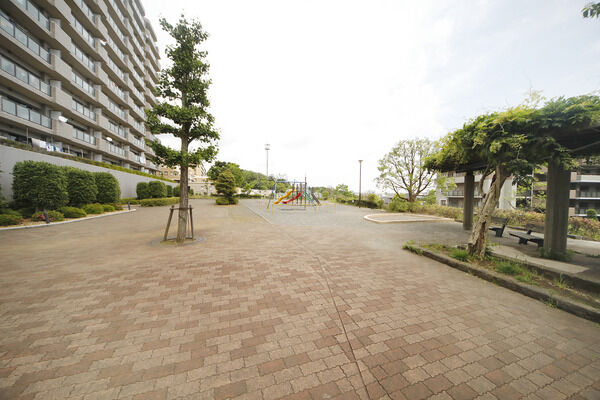 品濃はなみずき公園 現地より約150m 品濃はなみずき公園 現地より約150m