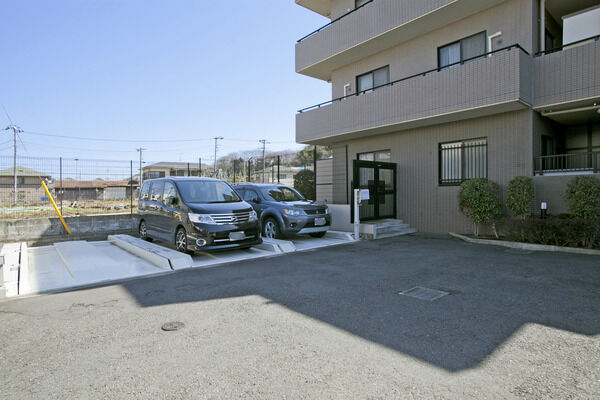 低層階で心豊かに暮らす為の配慮が随所に散りばめられています。		