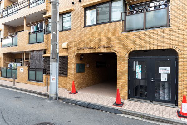 ライオンズマンション日吉本町 3枚目 ライオンズマンション日吉本町