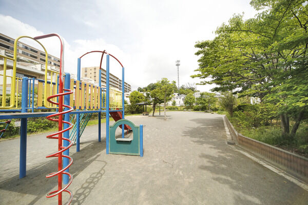 品濃なかよし公園　現地より約170m