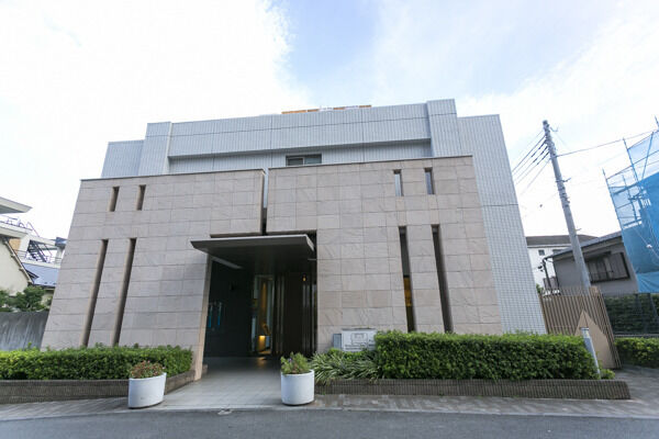 住まう人々をやさしく迎えてくれます。